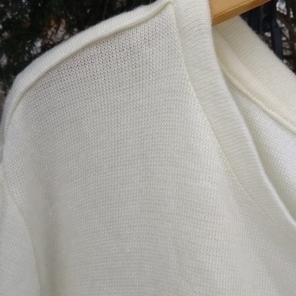 NWOT Mod|x Knit Long Sleeve Scoop Neck Faux Fur Trim Sweater Sz S, Quiet Luxury - Picture 5 of 9